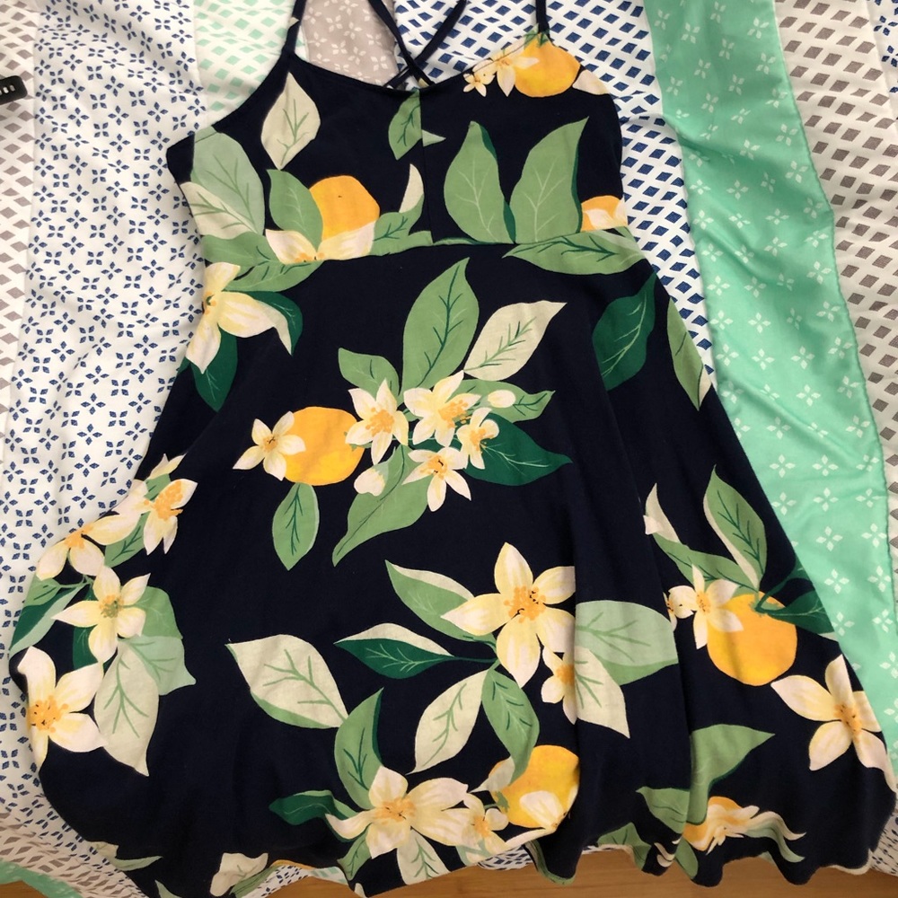 Lemon pattern dress